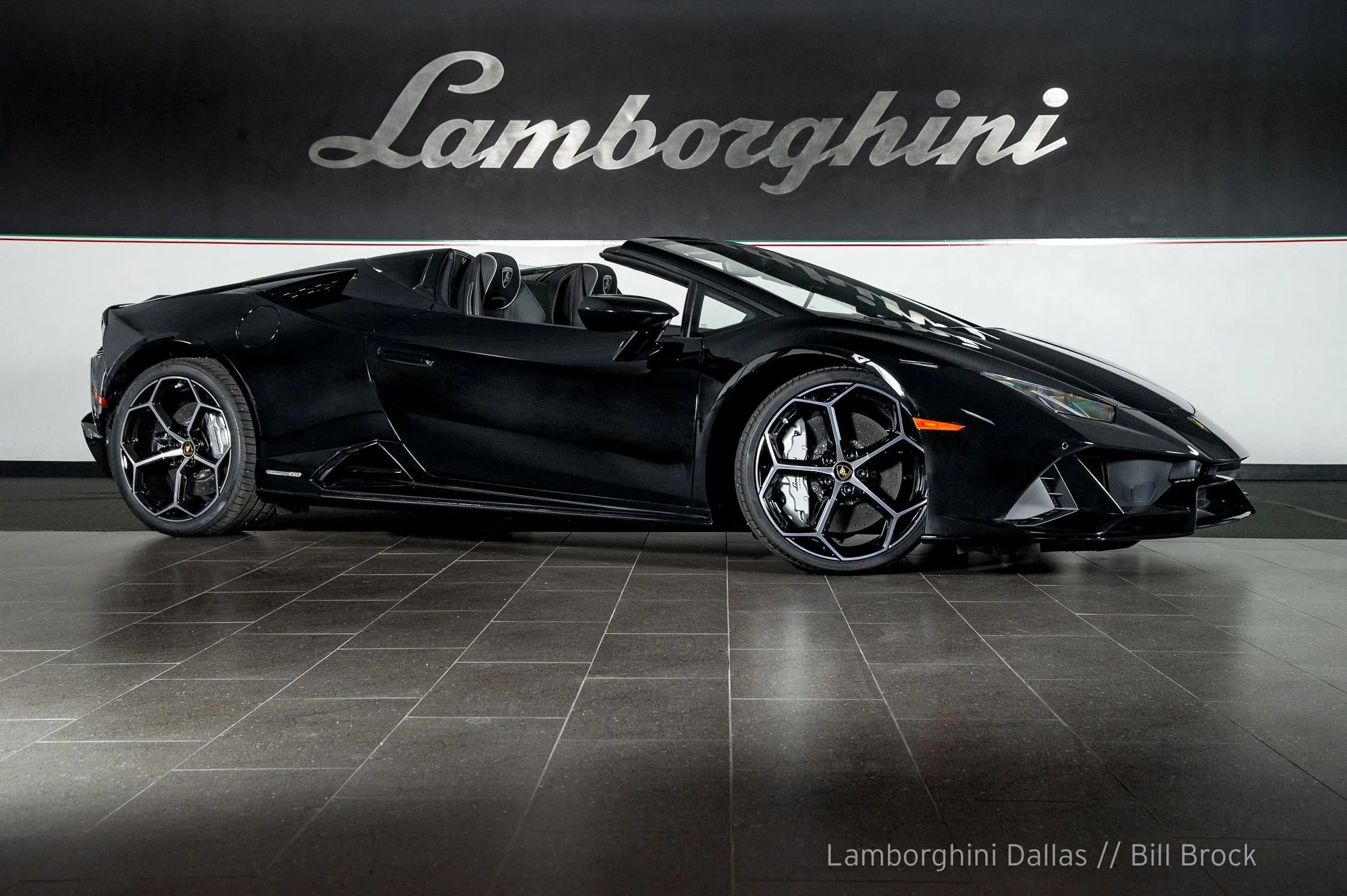 2020 Lamborghini Huracan EVO Spyder