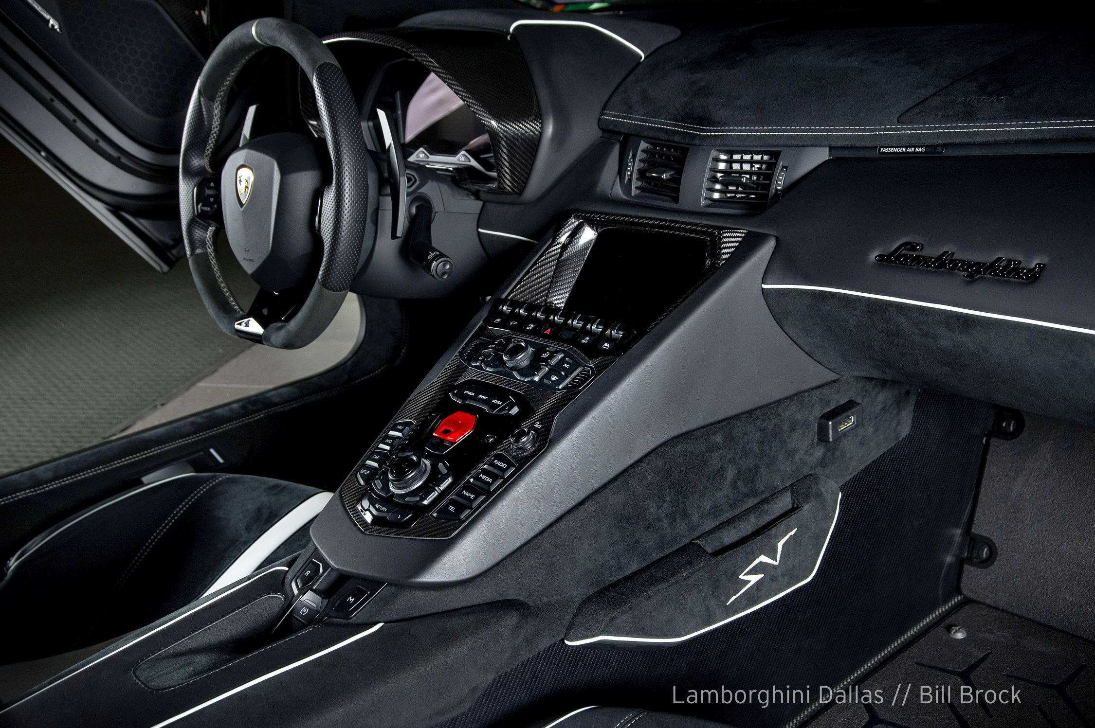 2016 Lamborghini Aventador SV, 11/14