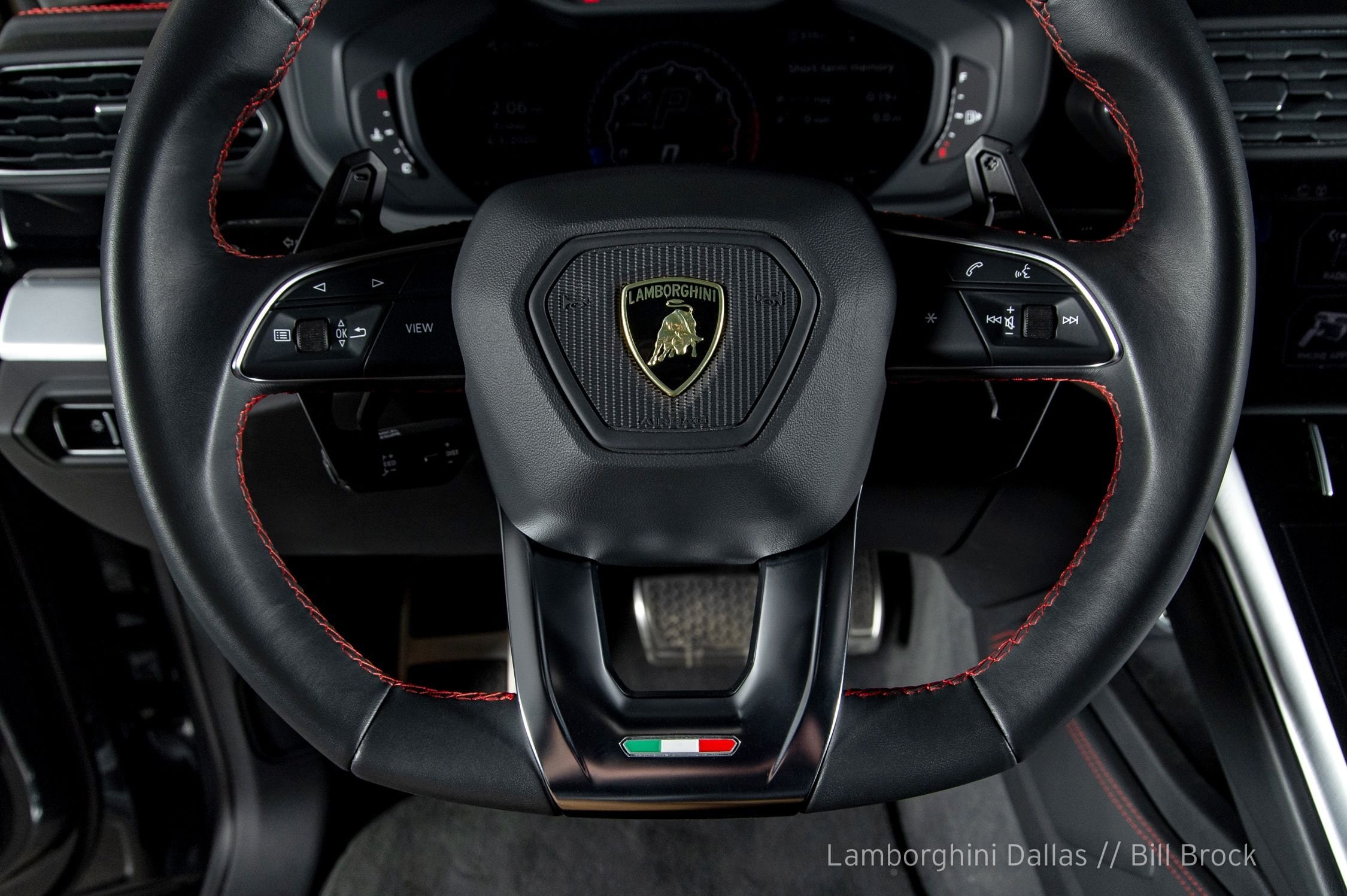 2019 Lamborghini Urus, 12/20