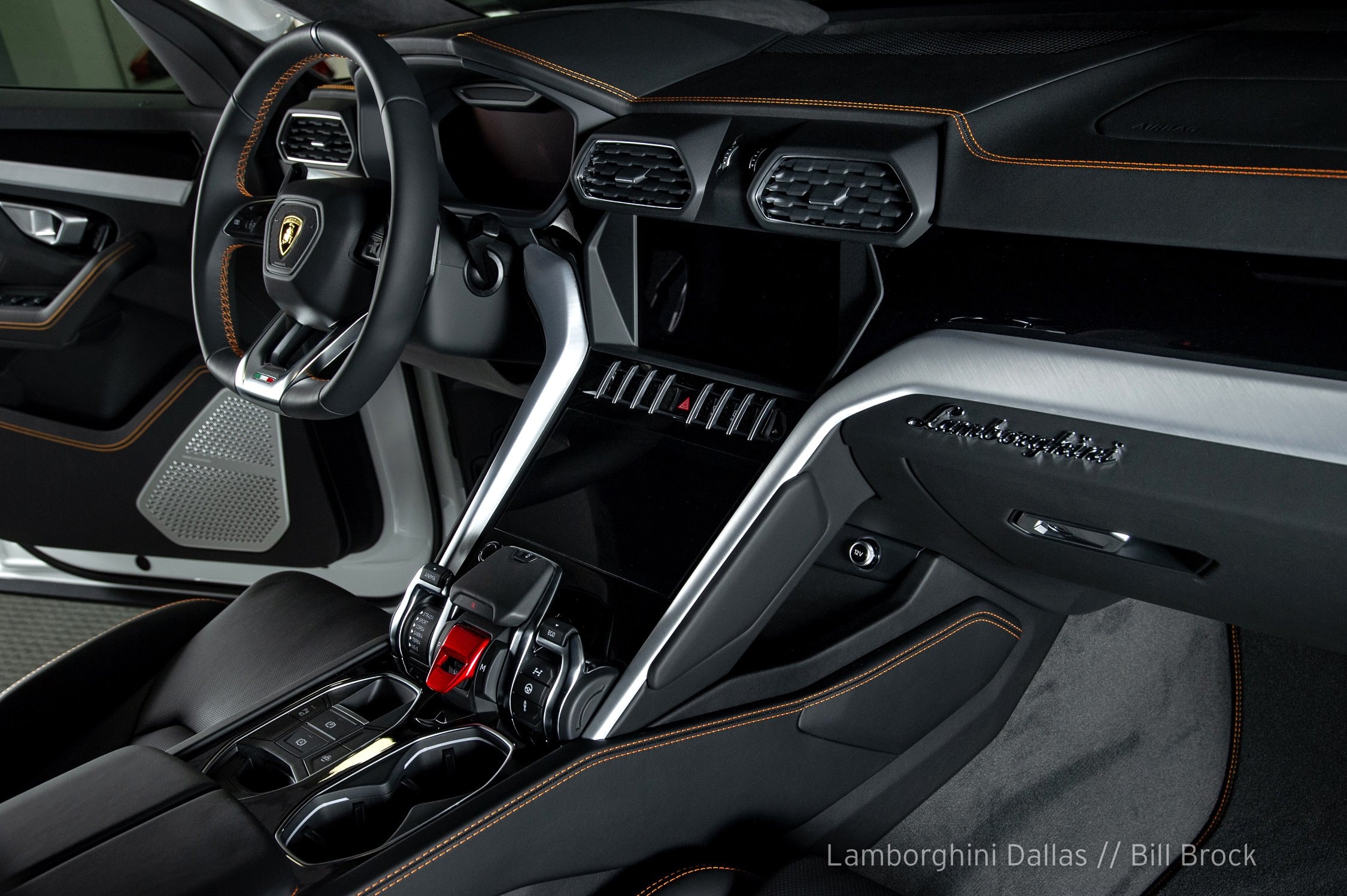 2019 Lamborghini Urus SUV, 4/11