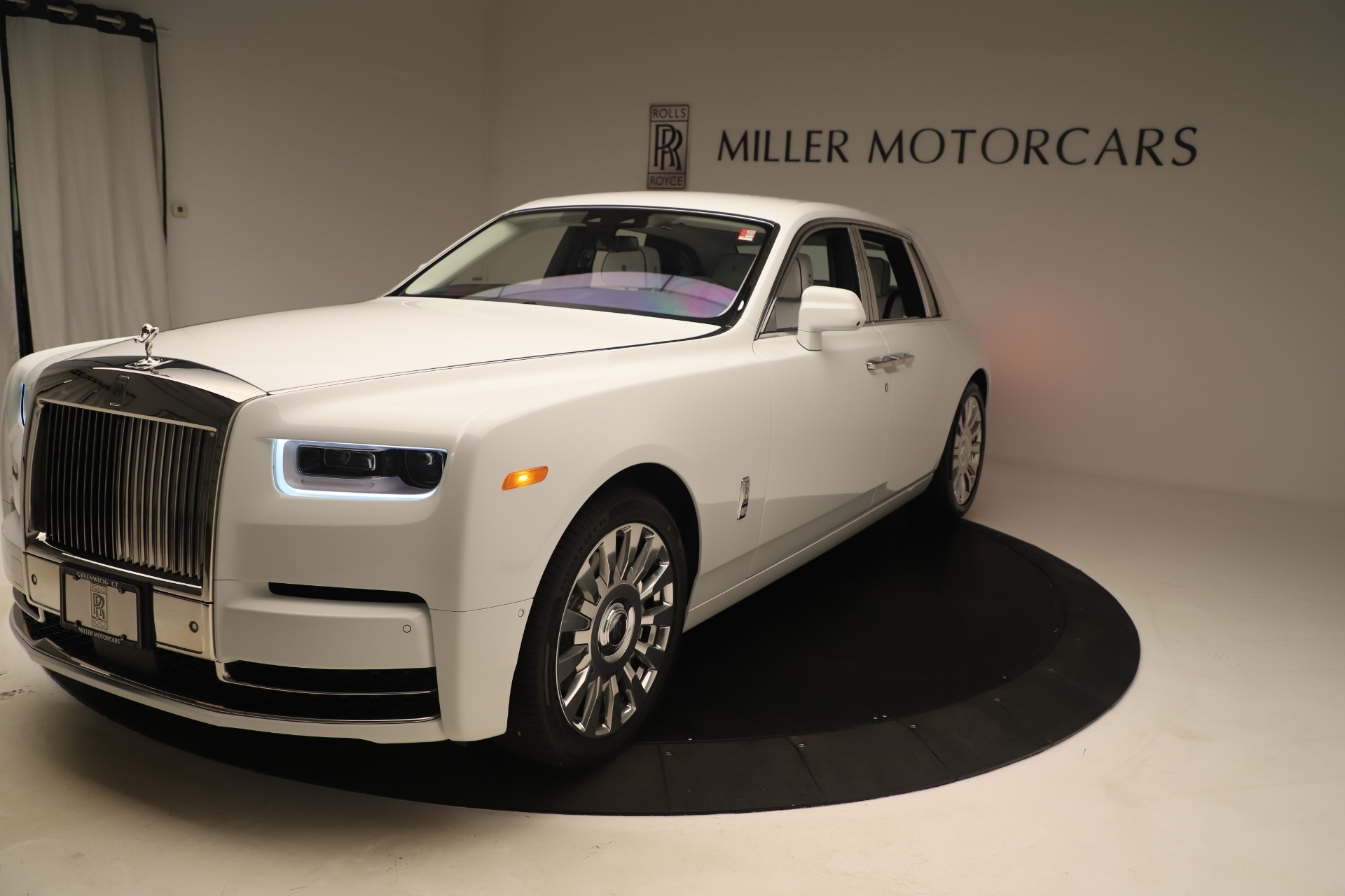 2020 Rolls-Royce Phantom, 6/20