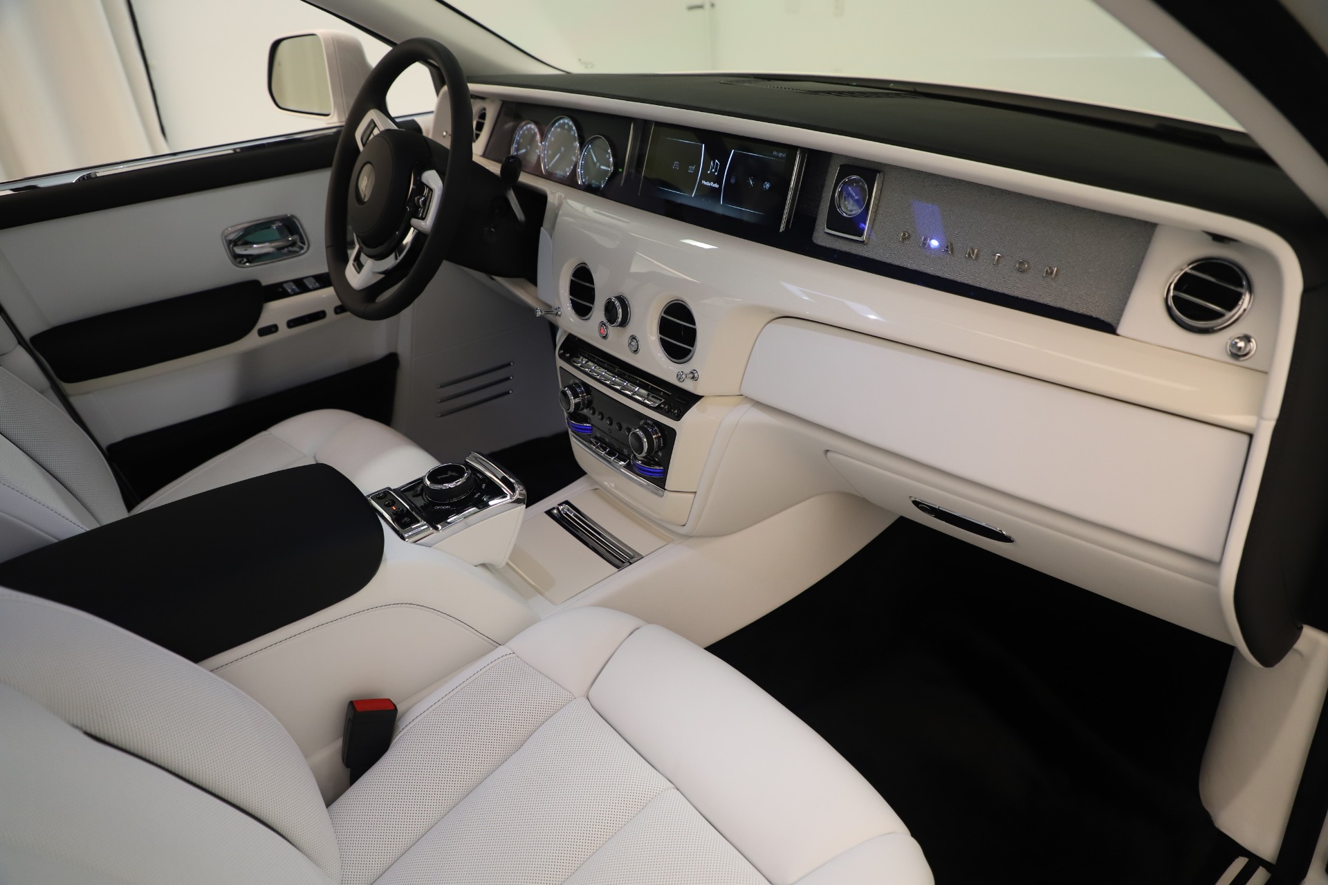 2020 Rolls-Royce Phantom, 17/20