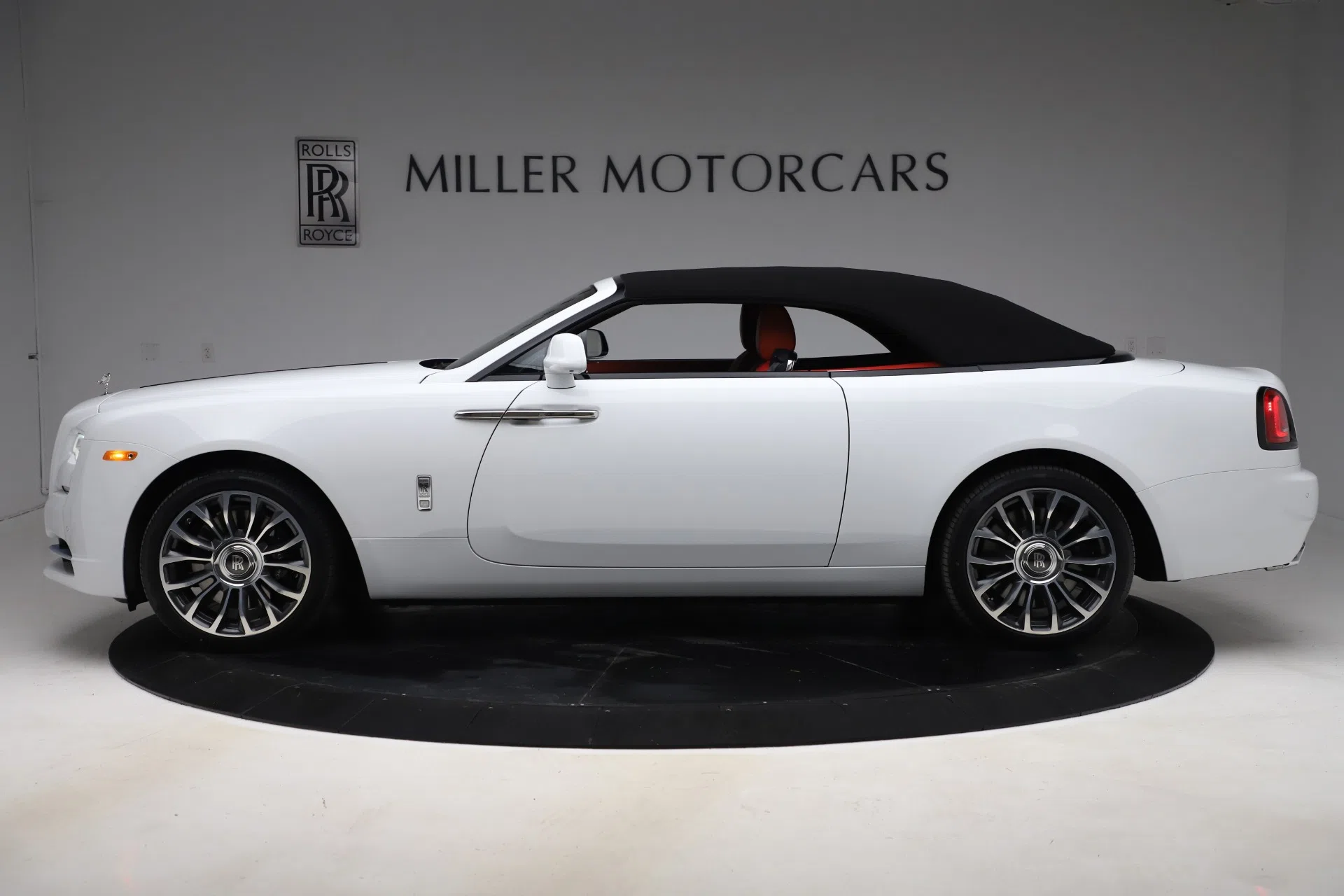 2020 Rolls-Royce Dawn for sale, exterior