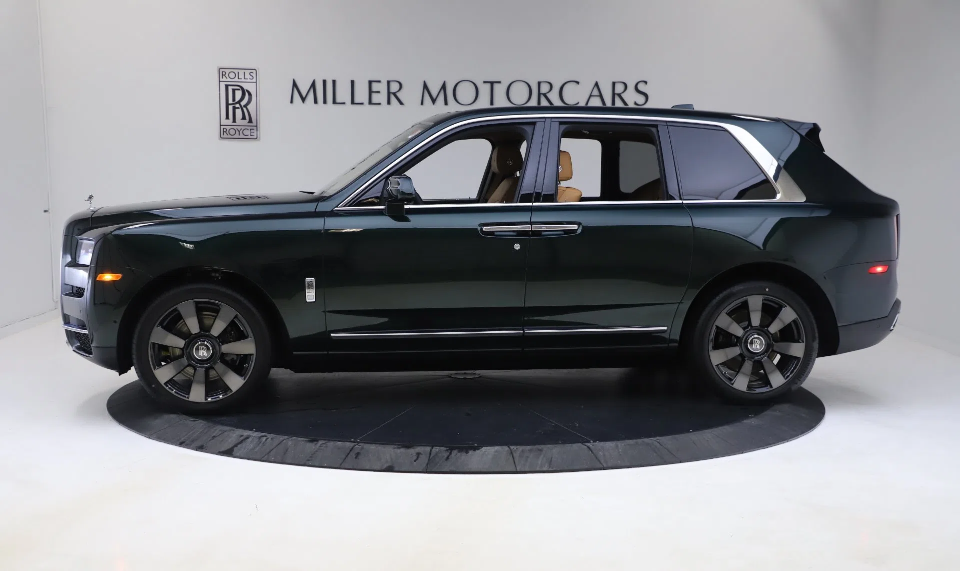2020 Rolls-Royce Cullinan for sale, exterior