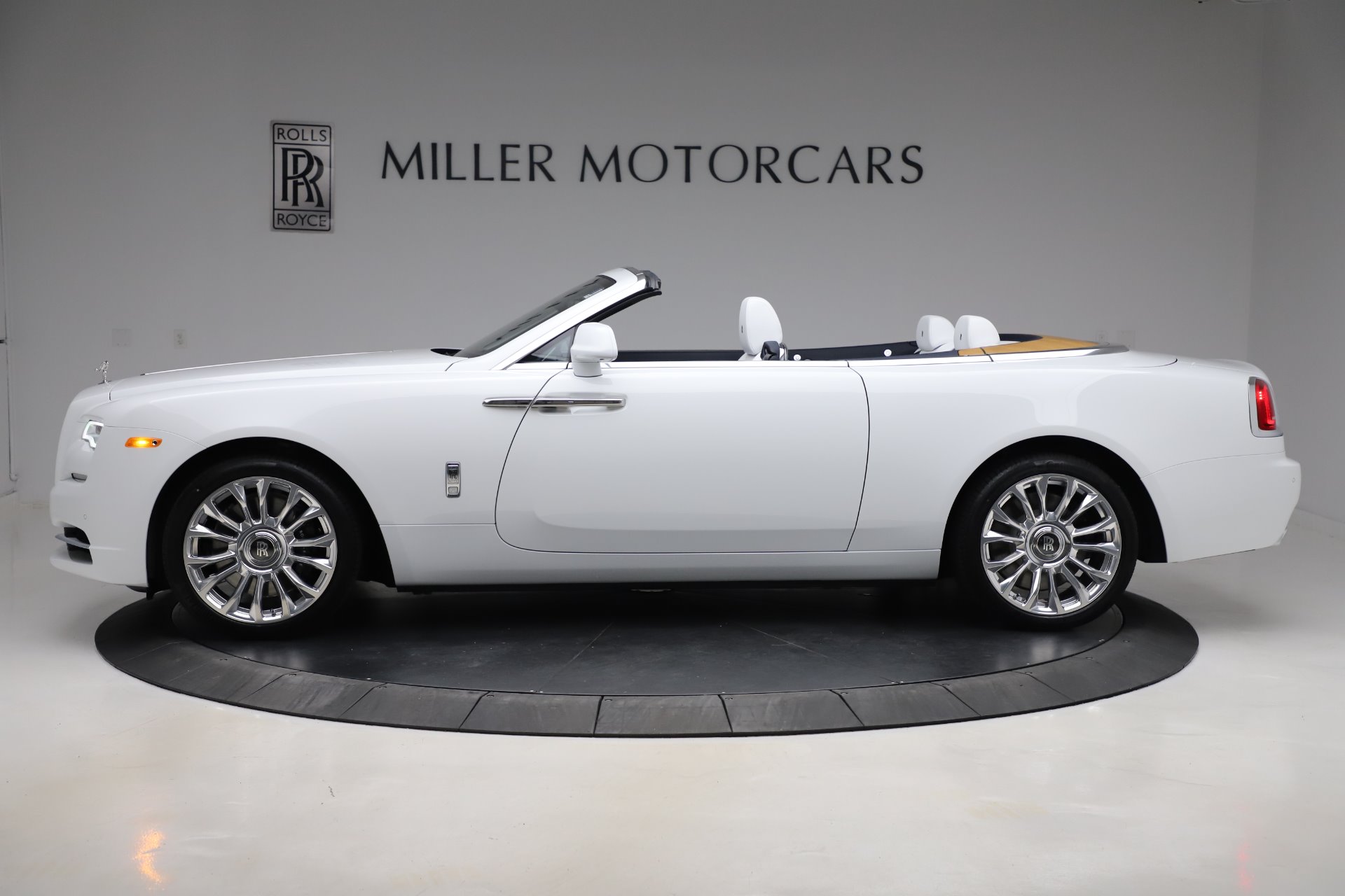 2020 Rolls-Royce Dawn, 4/20