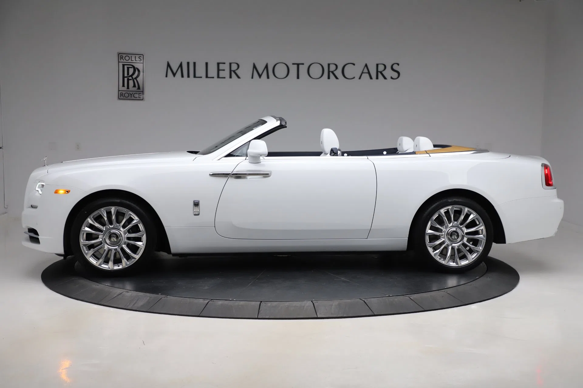 2020 Rolls-Royce Dawn for sale, exterior