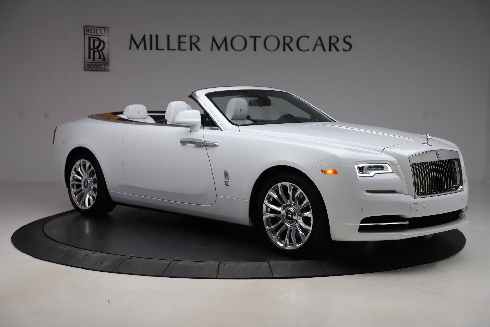 2020 Rolls-Royce Dawn, 8/20