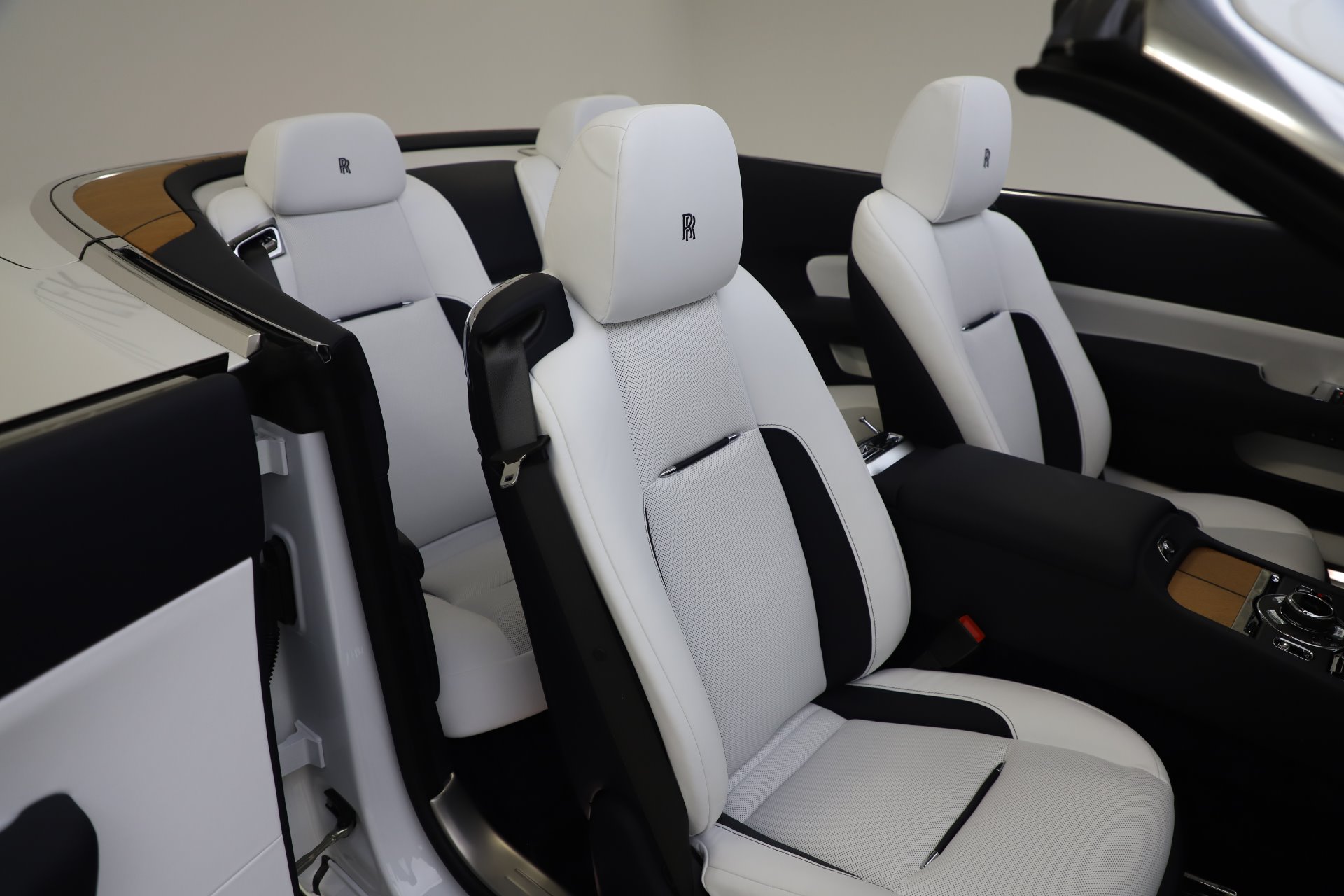 2020 Rolls-Royce Dawn, 15/20
