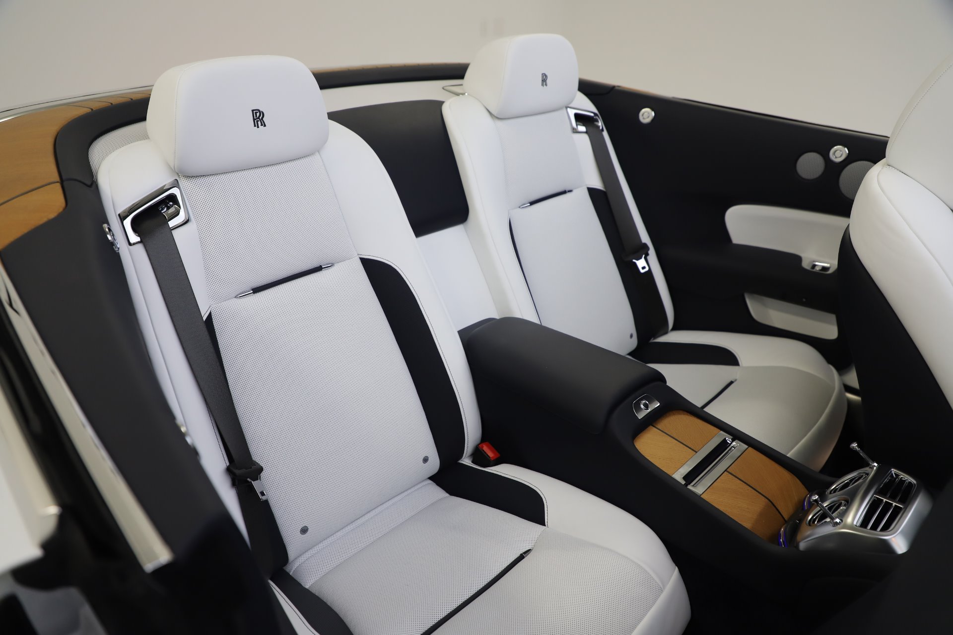 2020 Rolls-Royce Dawn, 17/20