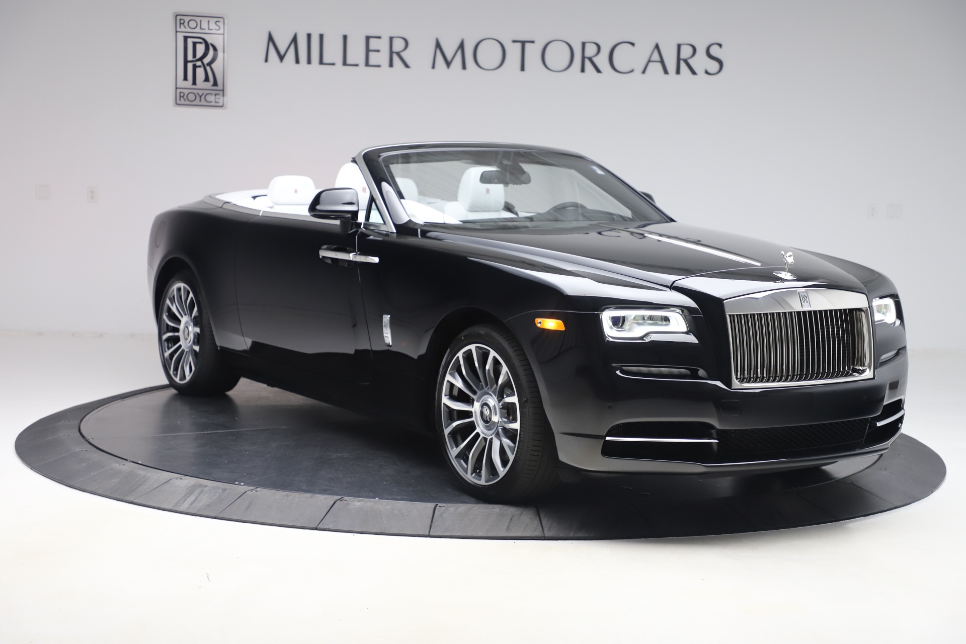 2020 Rolls-Royce Dawn Base