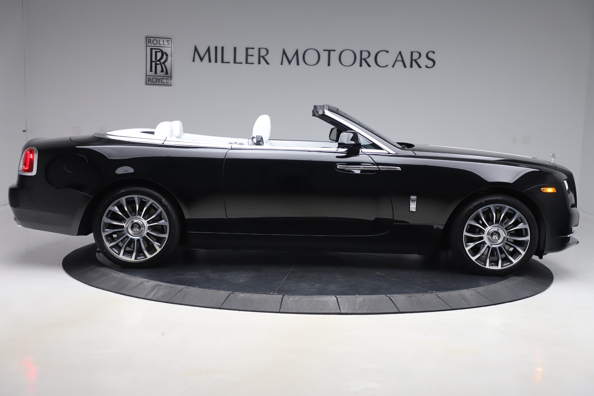 2020 Rolls-Royce Dawn Base, 7/20