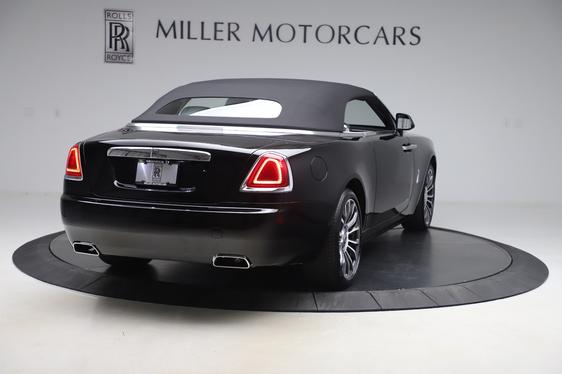 2020 Rolls-Royce Dawn Base, 13/20