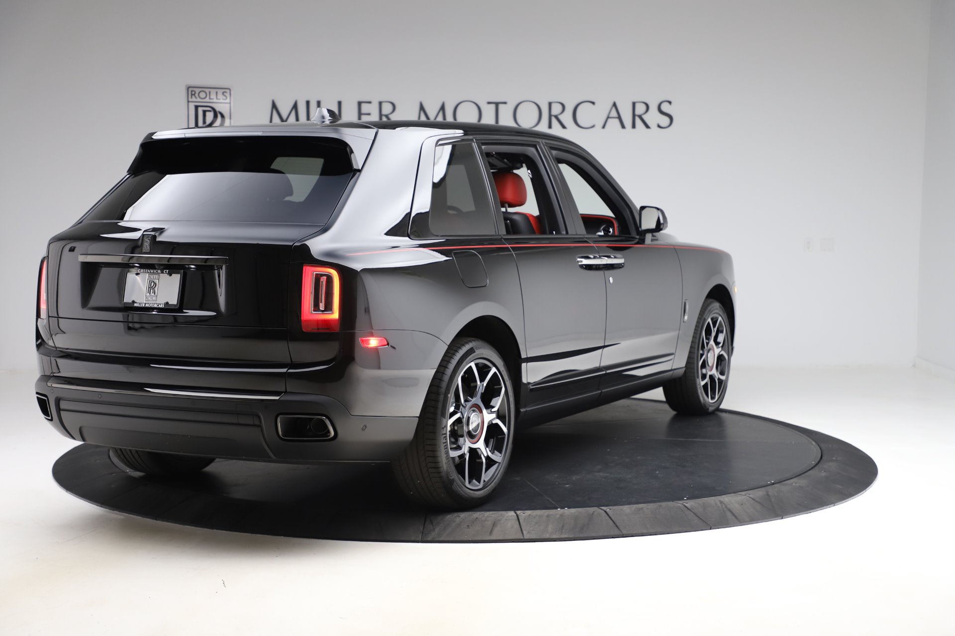 2020 Rolls-Royce Cullinan Black Badge, 6/20