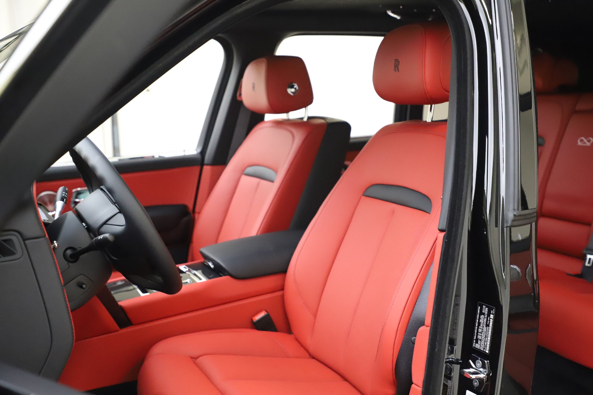 2020 Rolls-Royce Cullinan Black Badge, 10/20