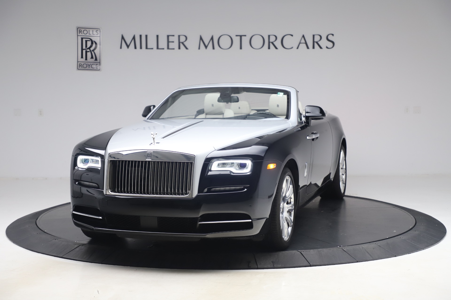 2017 Rolls-Royce Dawn