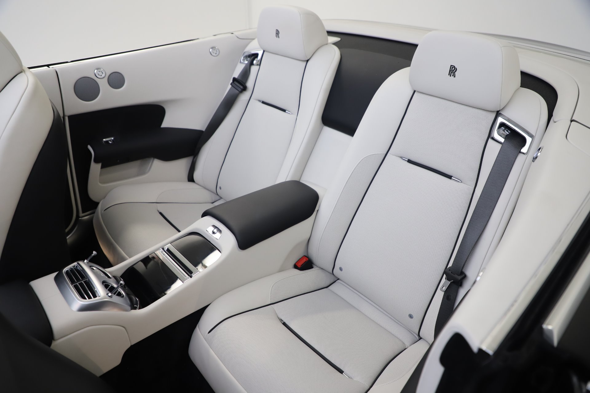 2017 Rolls-Royce Dawn, 16/20