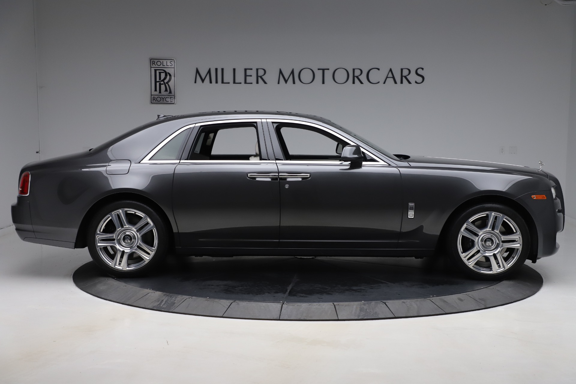 2016 Rolls-Royce Ghost, 9/20