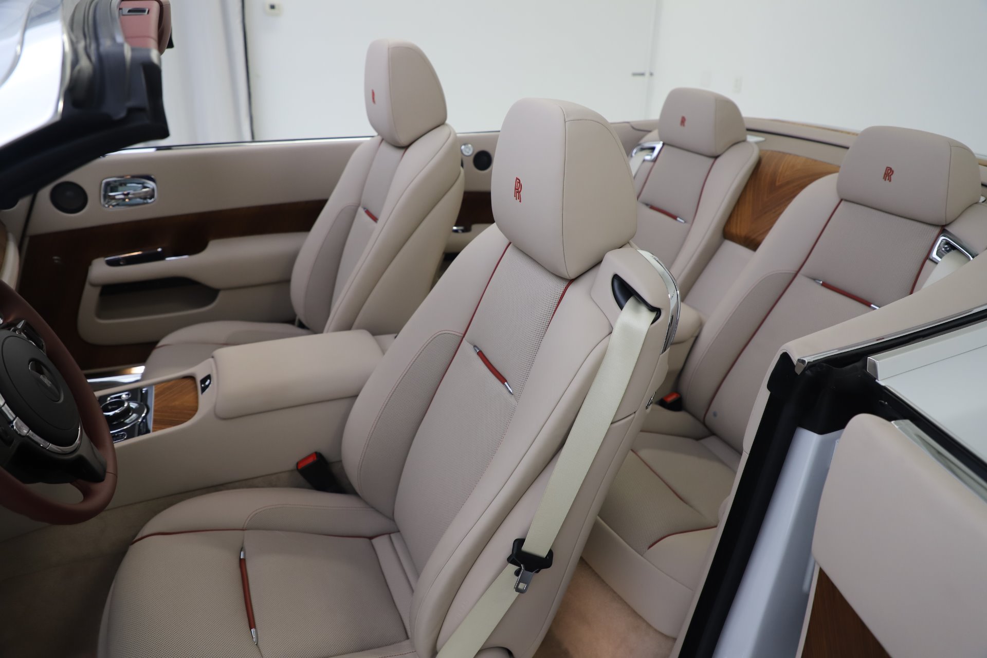2016 Rolls-Royce Dawn, 14/20