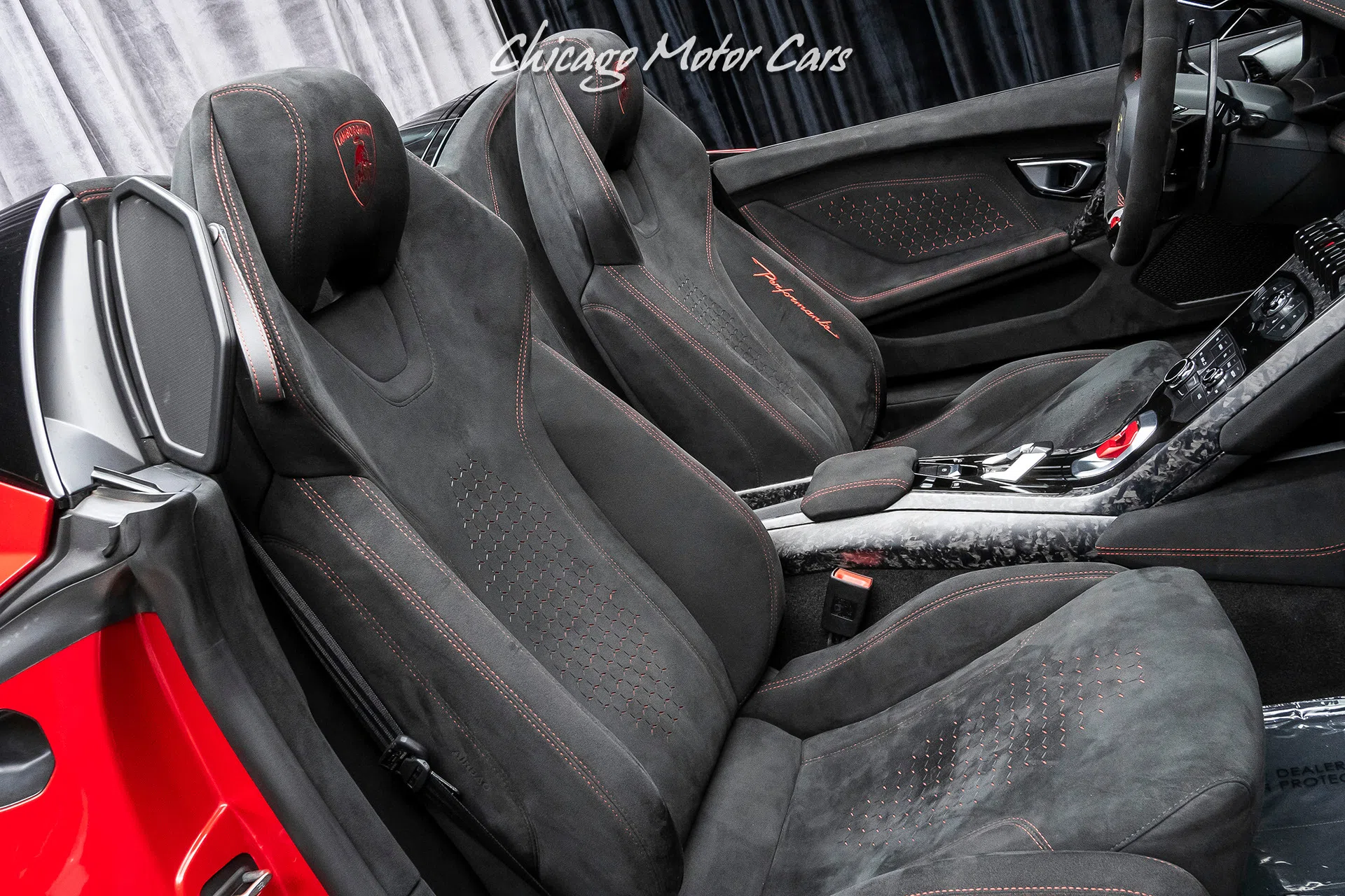 2019 Lamborghini Huracan LP640-10 Performante Spyder interior, seats