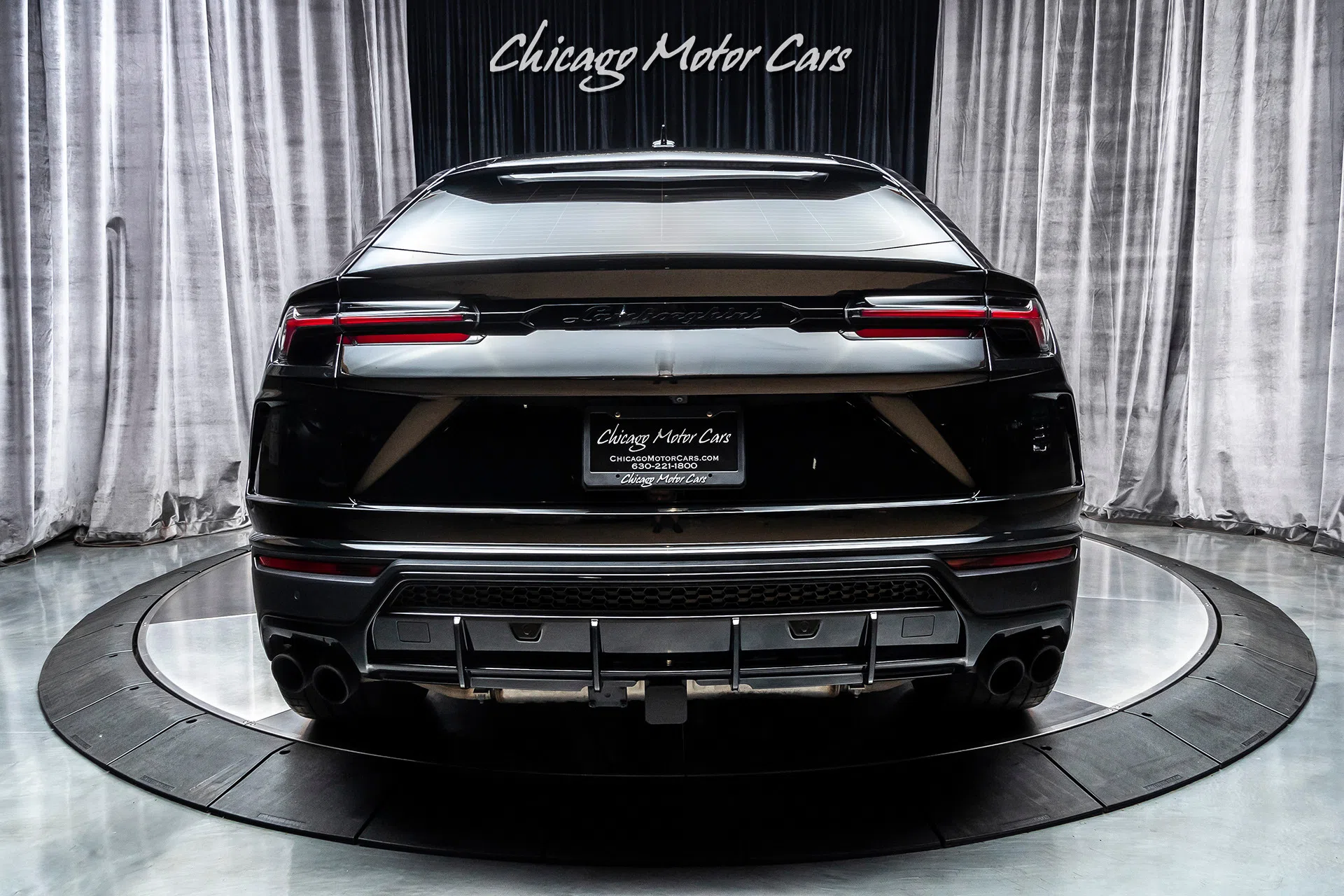 2019 Lamborghini Urus for sale, exterior