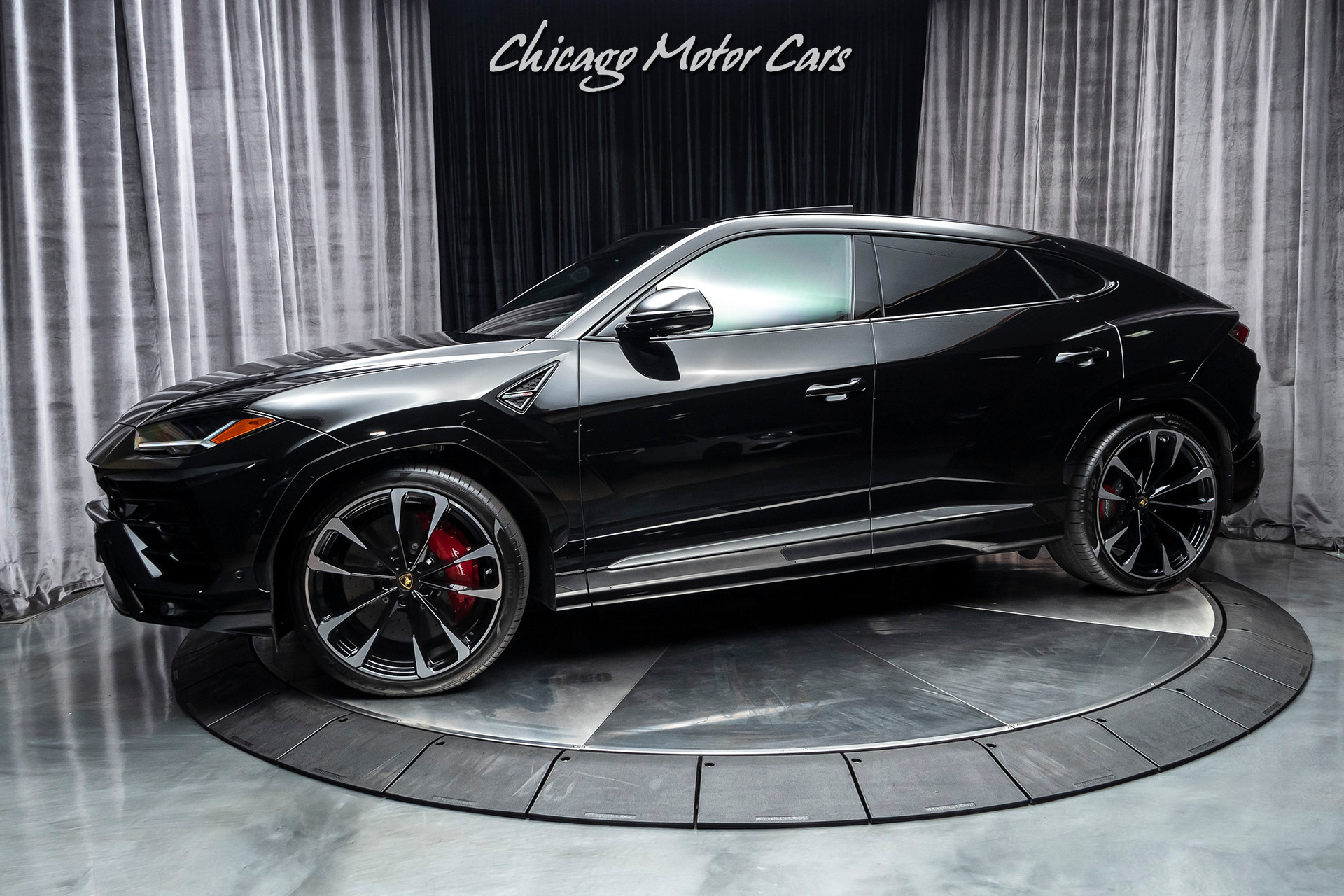 2020 Lamborghini Urus, 20/20