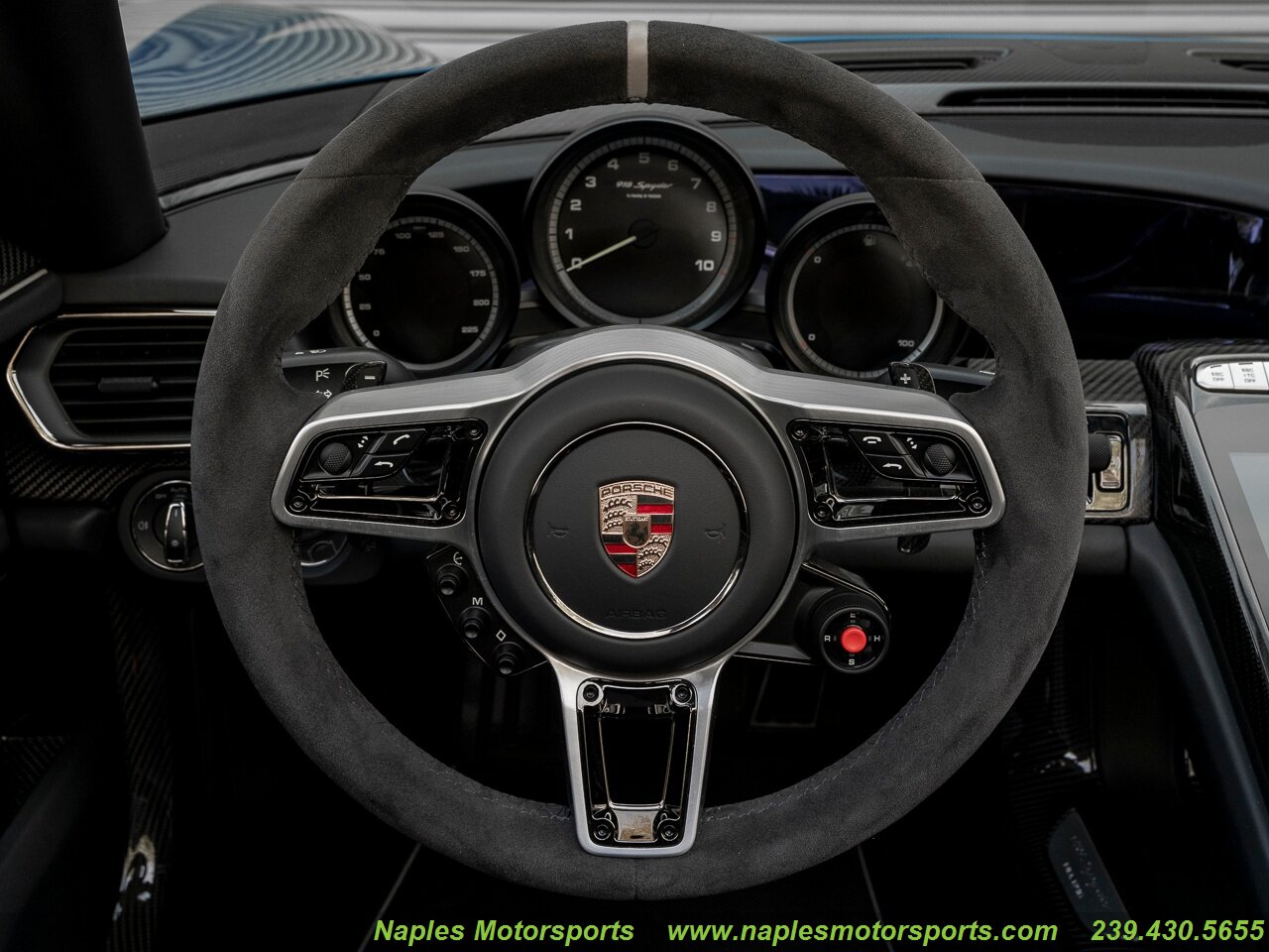 2015 Porsche 918 Spyder, 3/20
