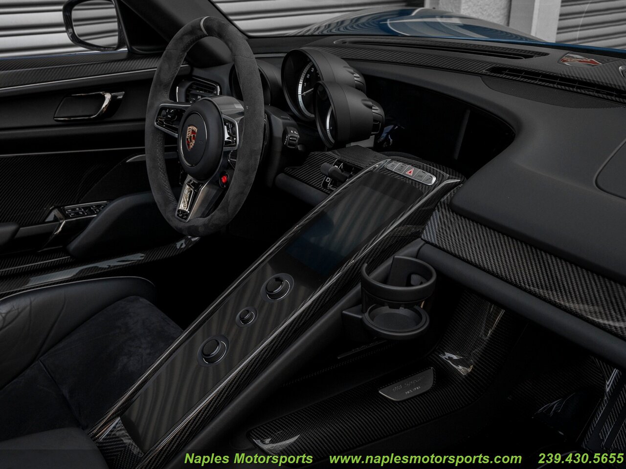 2015 Porsche 918 Spyder, 18/20