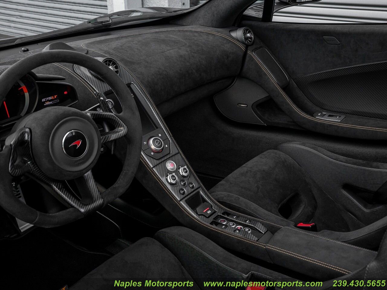 2016 McLaren 675LT Convertible, 3/20