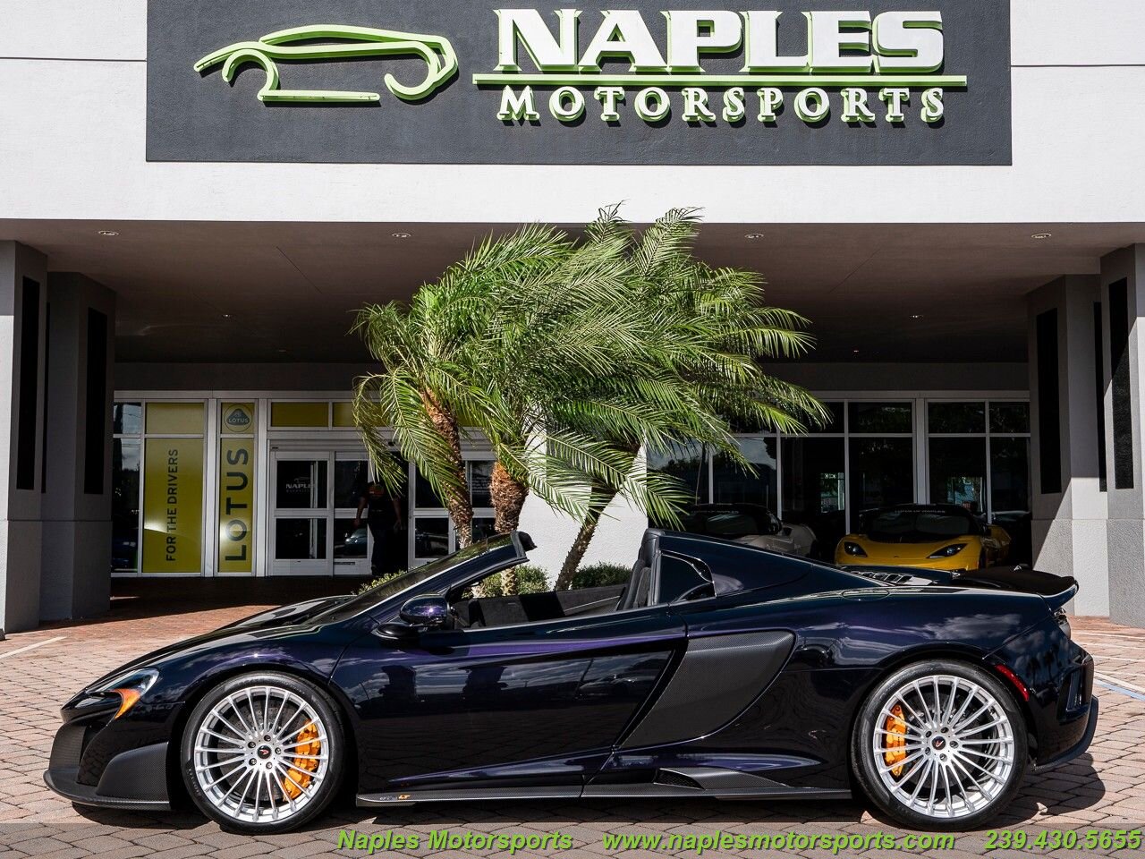 2016 McLaren 675LT Convertible, 15/20