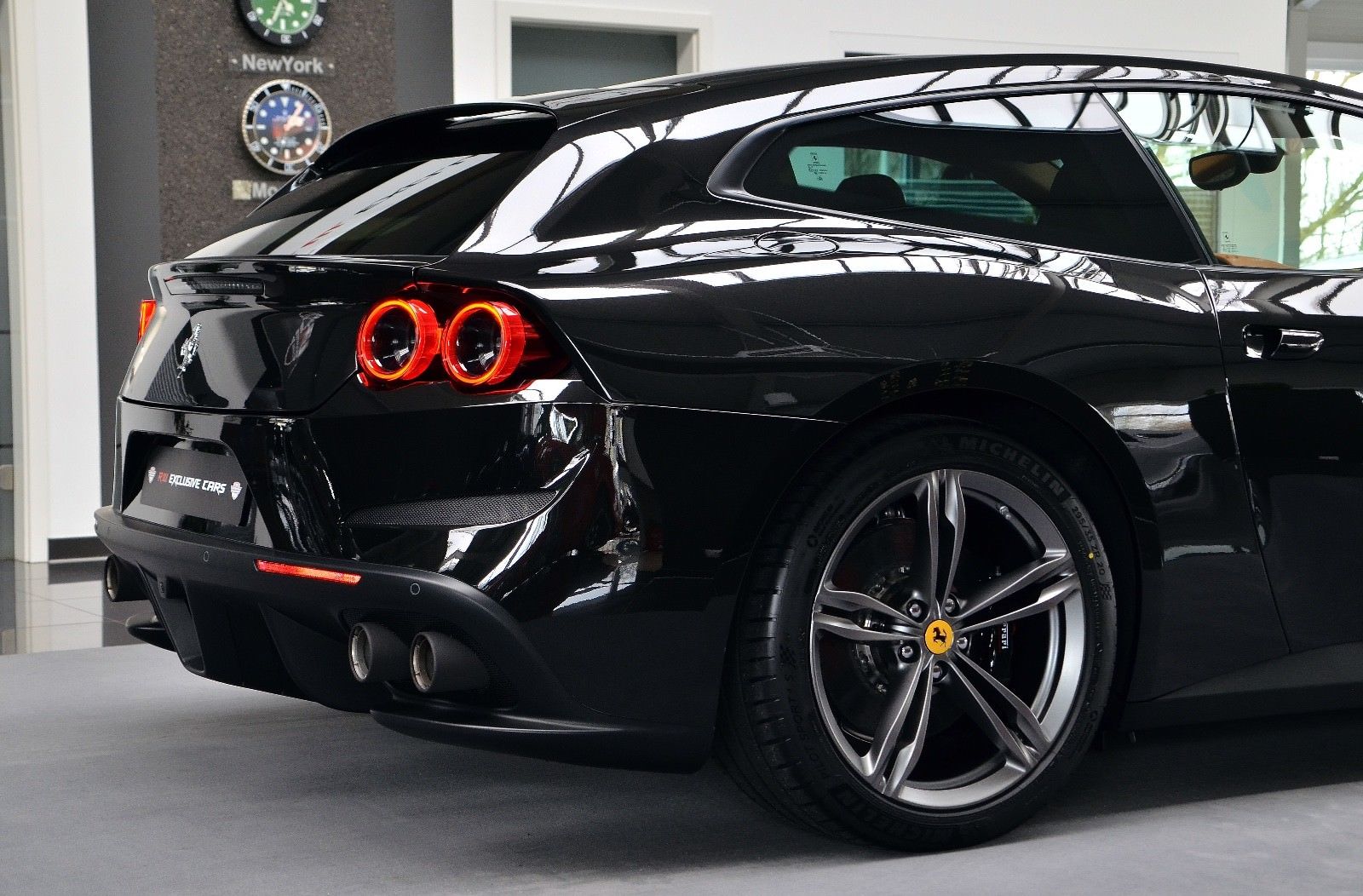 2018 Ferrari GTC4 Lusso, 8/20