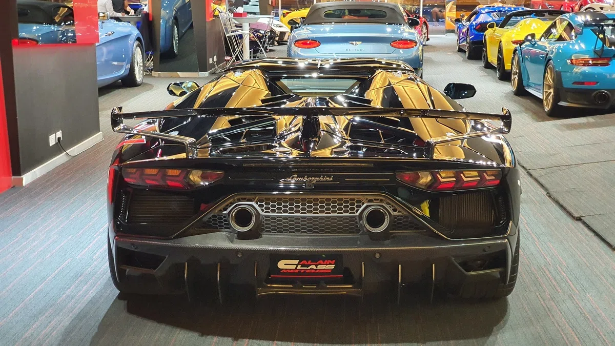 2020 Lamborghini Aventador SVJ Roadster – 1 of 800 for sale, exterior