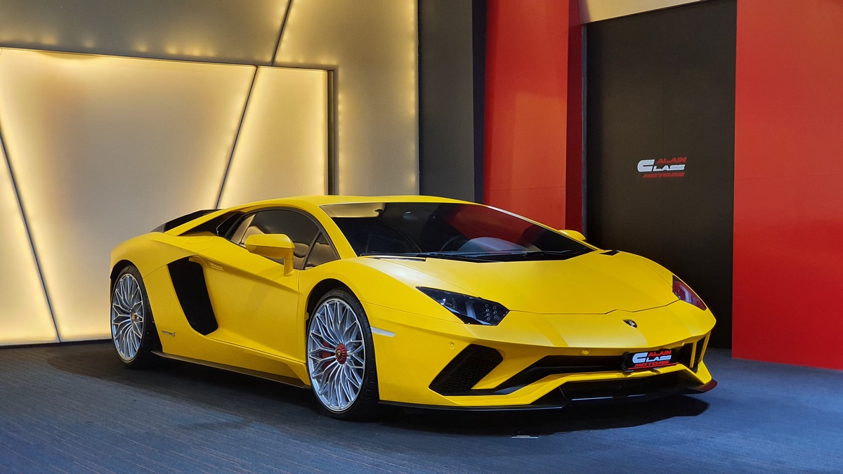 2017 Lamborghini Aventador S, 4/20