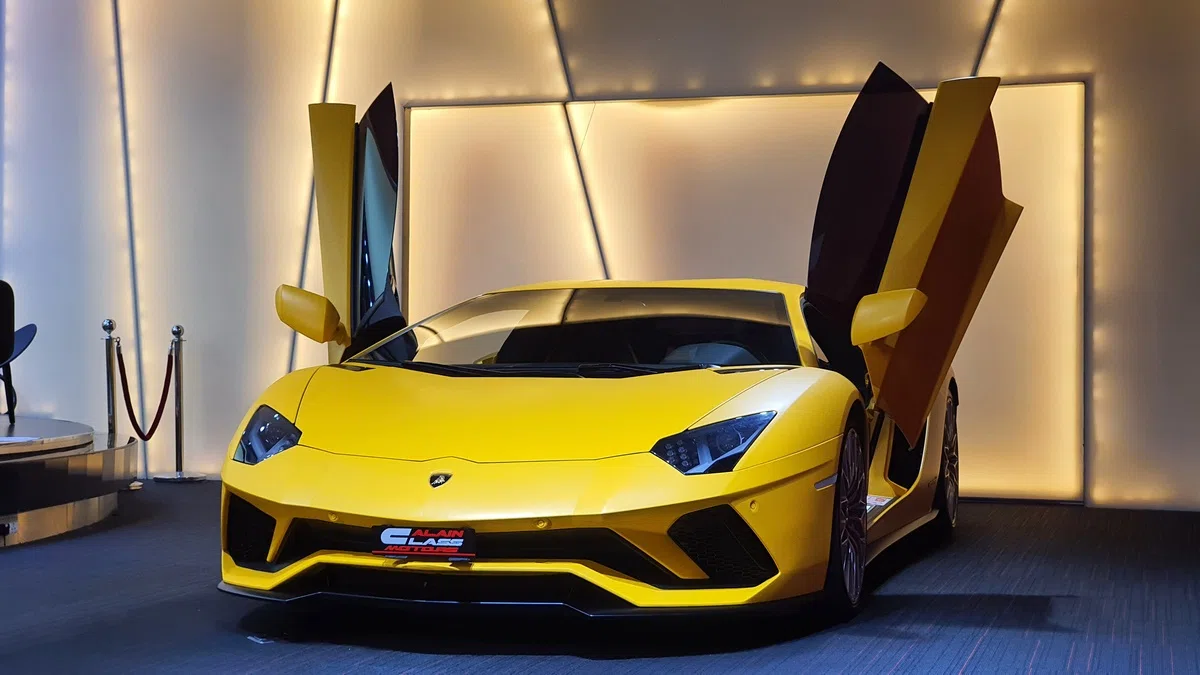 2017 Lamborghini Aventador S for sale, exterior