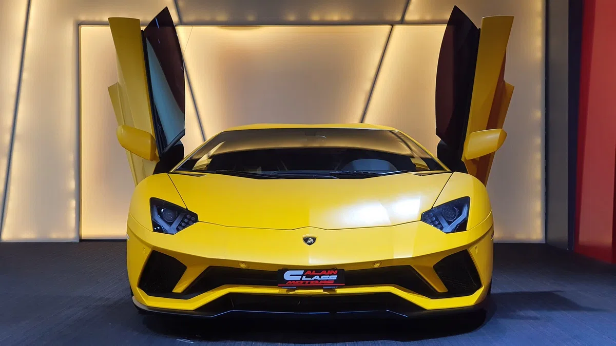 2017 Lamborghini Aventador S for sale, exterior