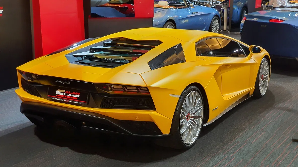 2017 Lamborghini Aventador S for sale, exterior