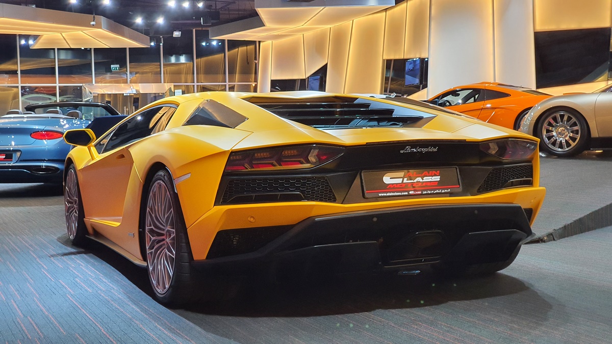 2017 Lamborghini Aventador S, 13/20