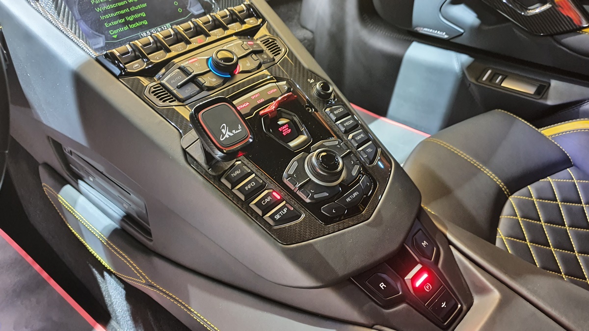2017 Lamborghini Aventador S, 16/20
