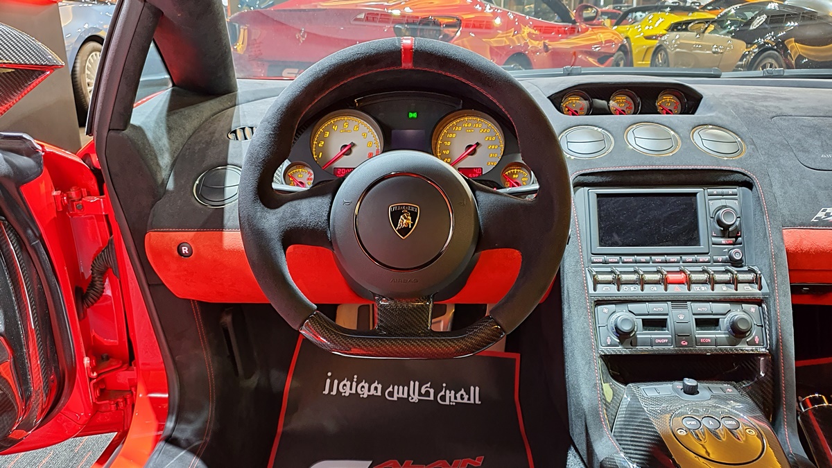 2012 Lamborghini Gallardo LP570-4 Super Trofeo Stradale – 1 of 150, 15/20