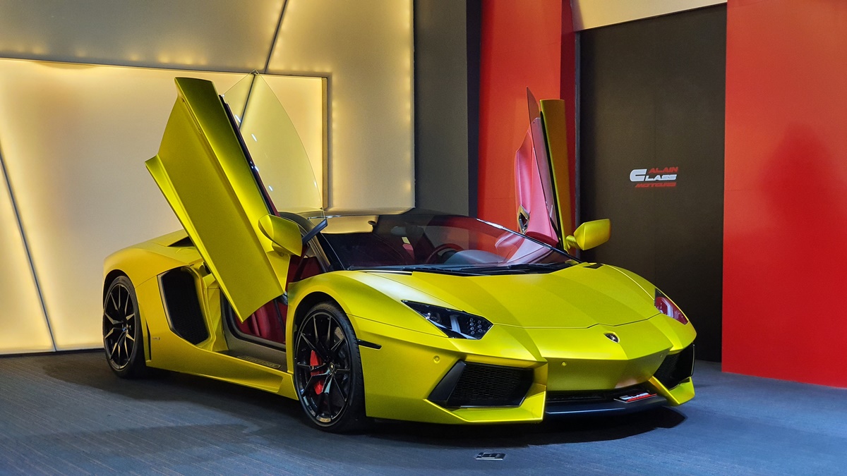 2015 Lamborghini Aventador
