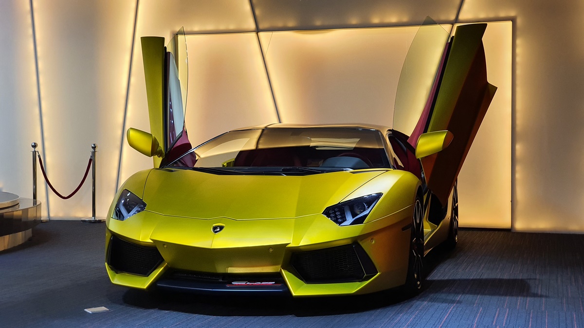 2015 Lamborghini Aventador, 4/20
