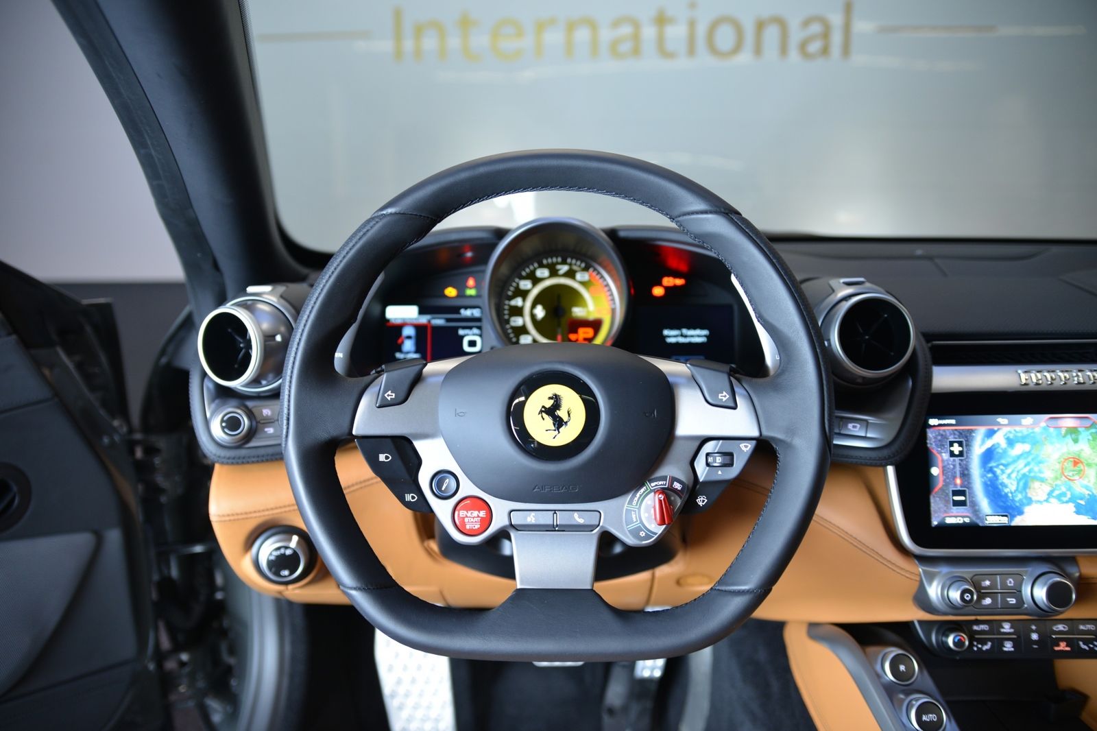 2018 Ferrari GTC4Lusso FULL NOVITEC, 5/19