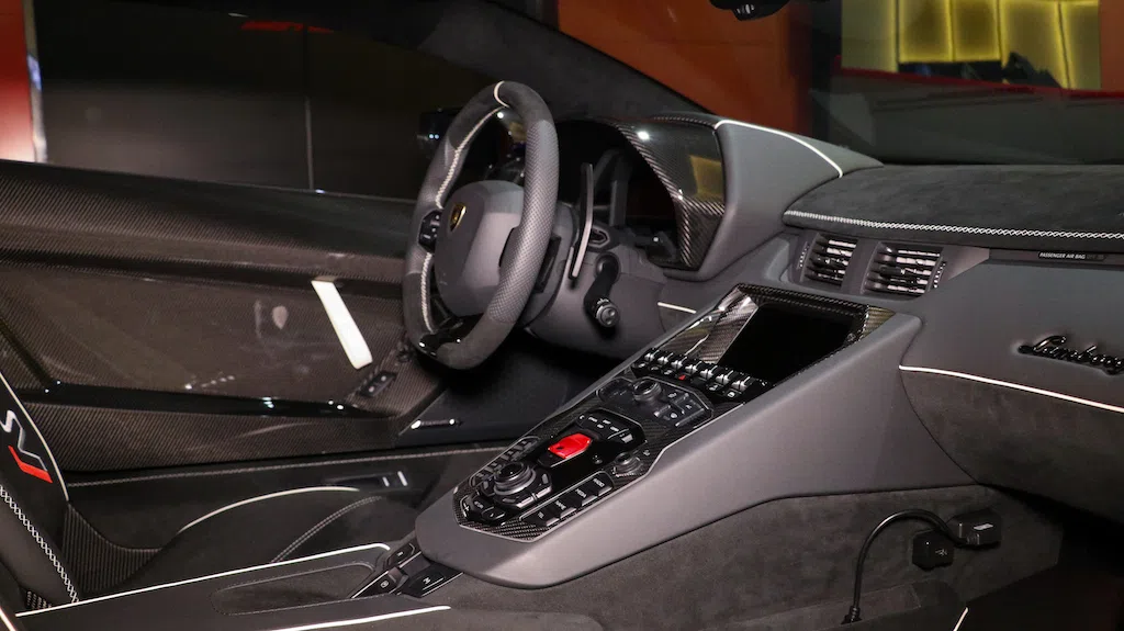 2019 Lamborghini Aventador SVJ – 1 of 900 interior, dashboard