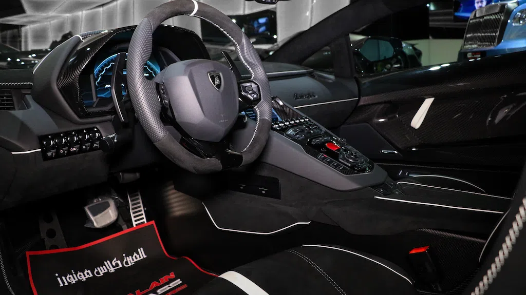 2019 Lamborghini Aventador SVJ – 1 of 900 interior