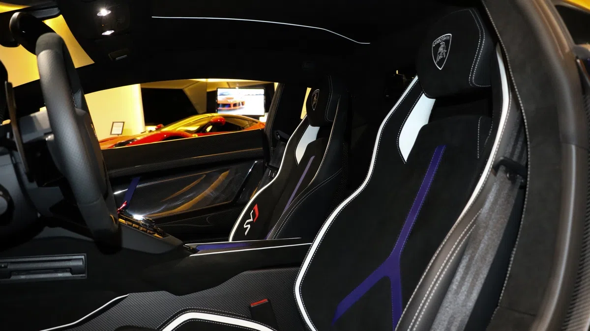 2019 Lamborghini Aventador SVJ – 1 of 900 interior, seats
