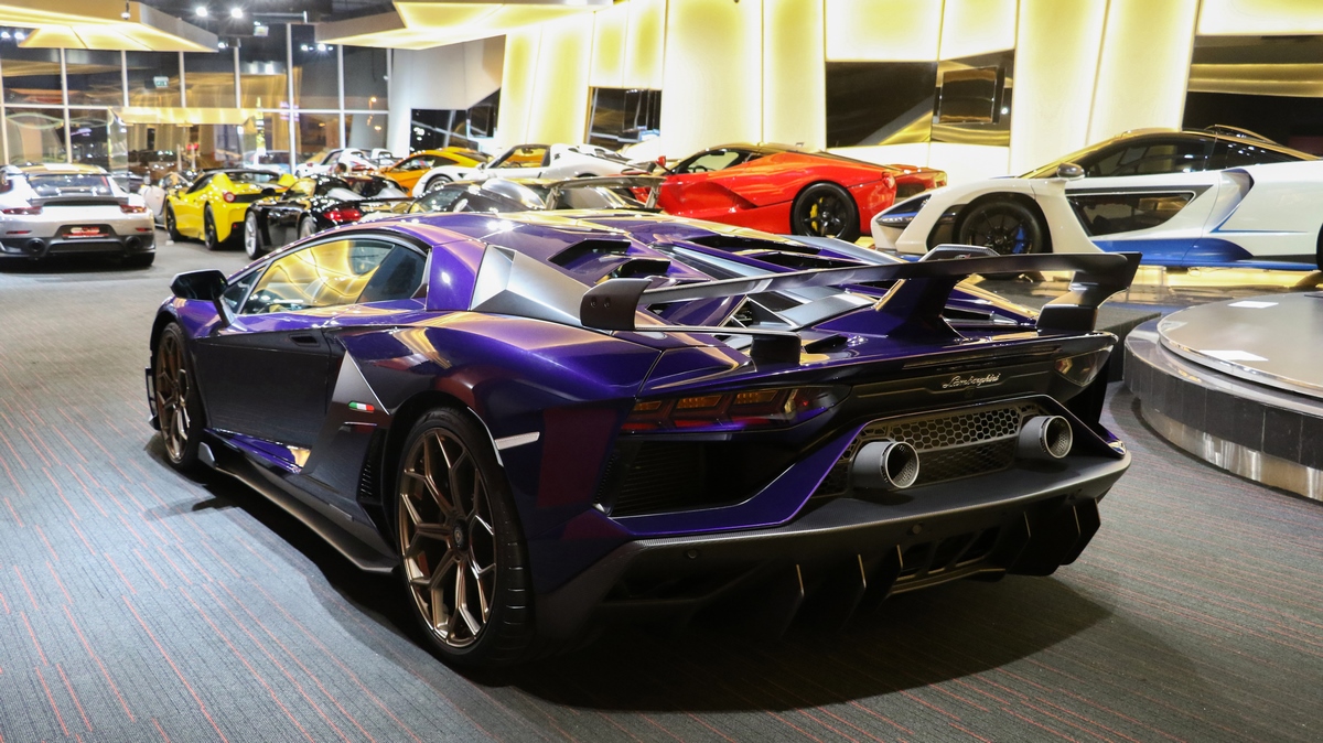 2019 Lamborghini Aventador SVJ – 1 of 900, 19/20