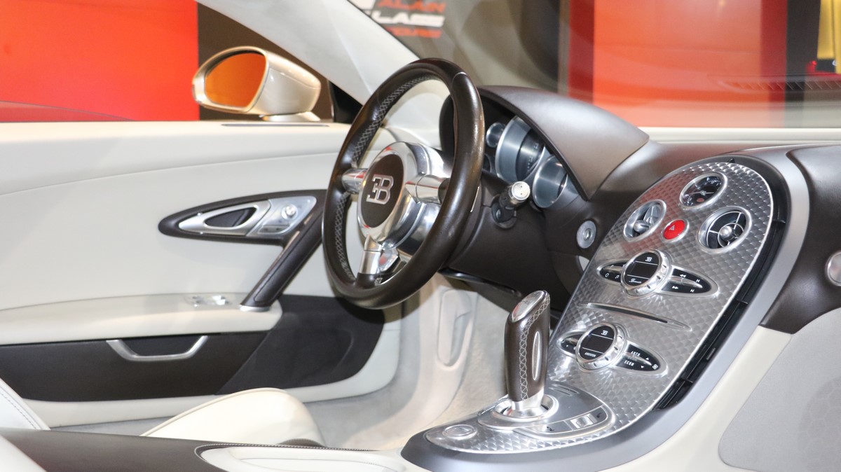 2008 Bugatti Veyron, 8/20