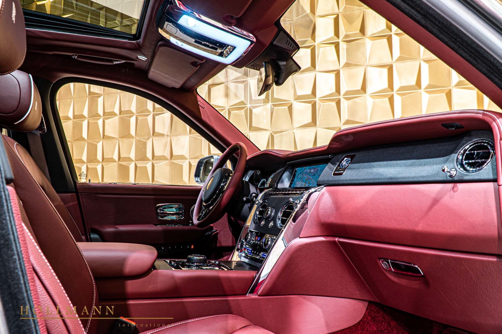 2020 Rolls-Royce Cullinan by NOVITEC, 18/20