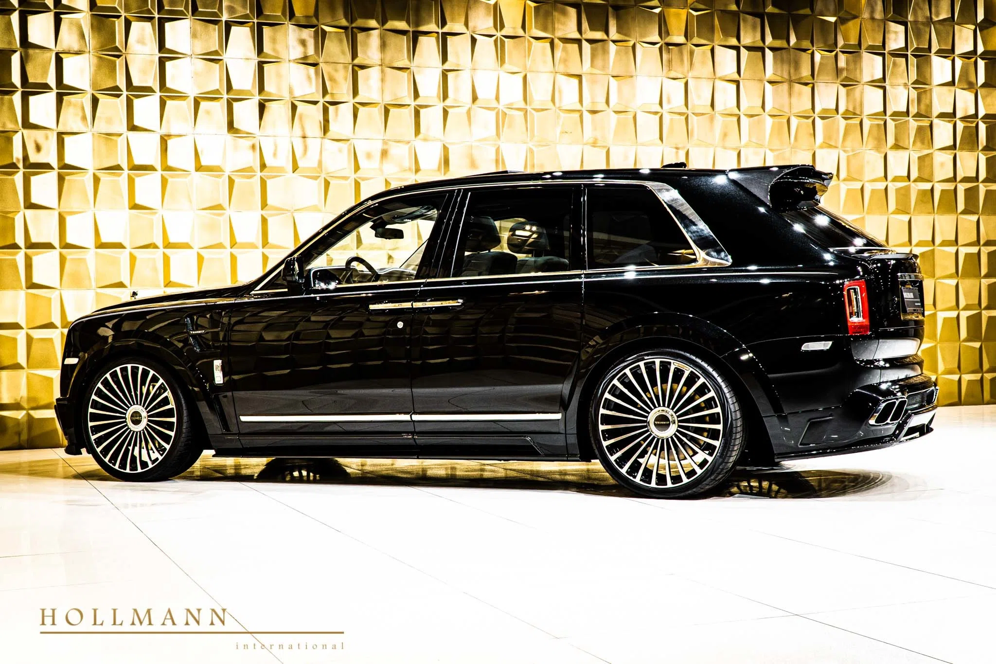 2020 Mansory Cullinan for sale, exterior, Black Diamond