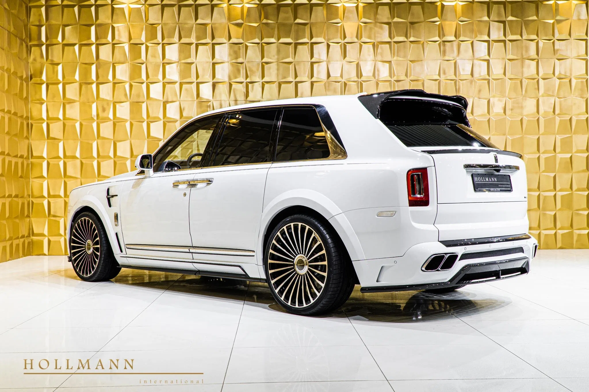 2020 Mansory Cullinan, rear three-quarter view, Arctic White