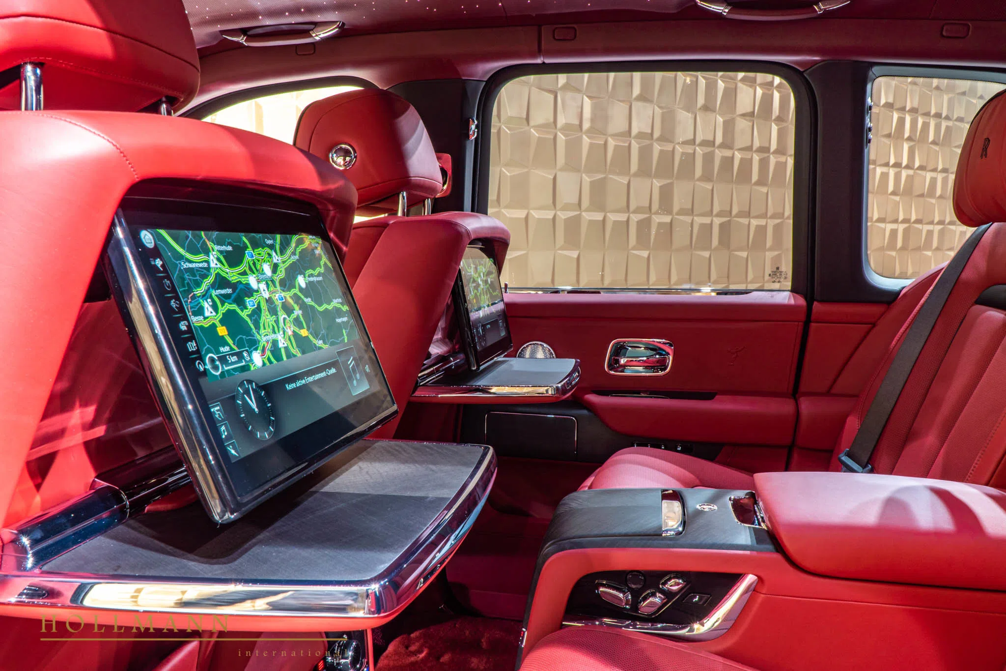 2020 Mansory Cullinan interior, seats, Mugello Red